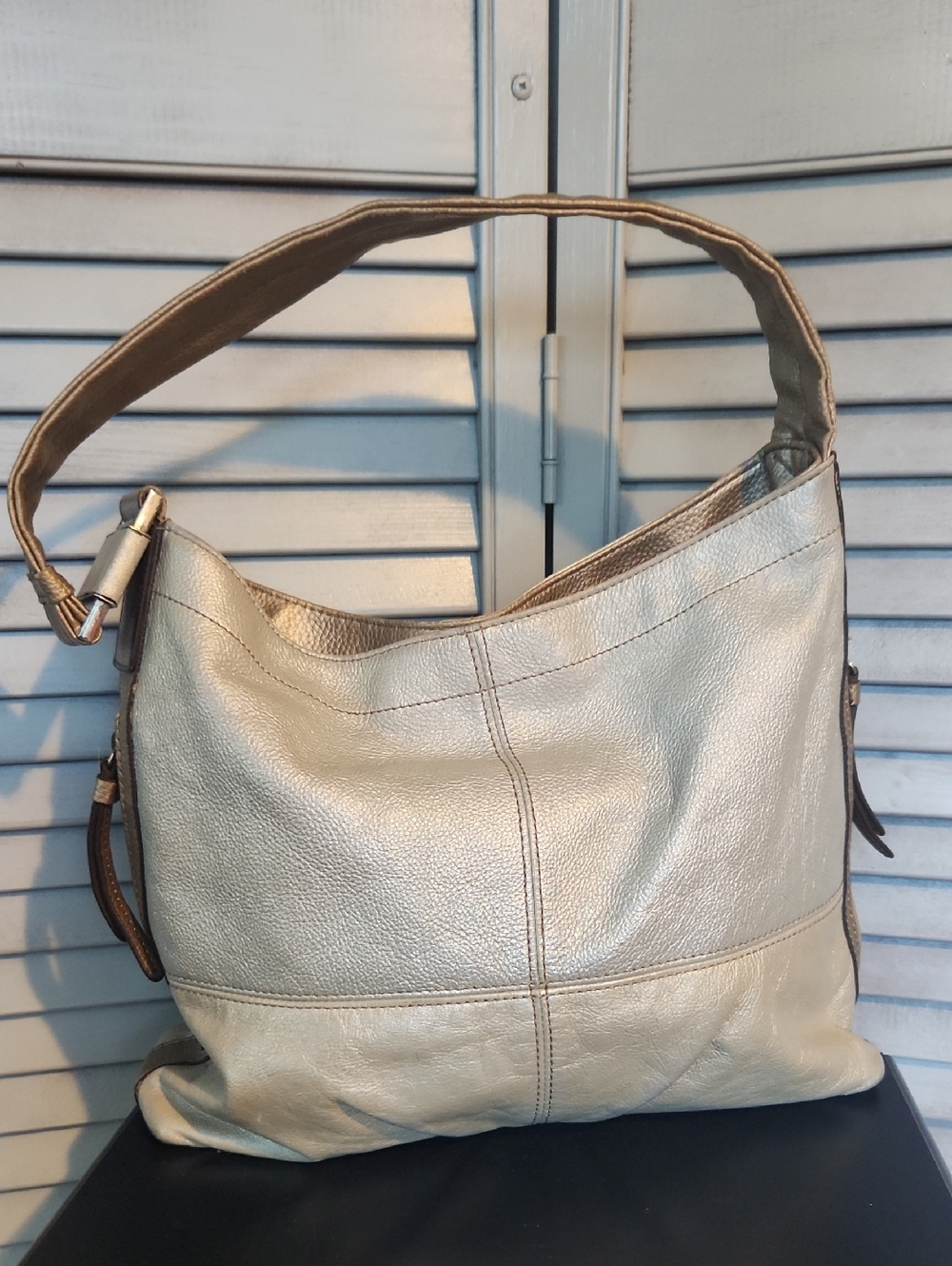 Tignanello Pebbled Leather Metallic Silver Gold Shoulder Bag Purse Colorblock